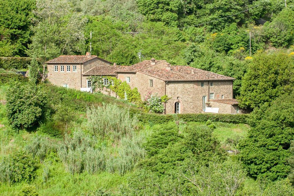 Il Capriolo Villa San Cerbone Luaran gambar